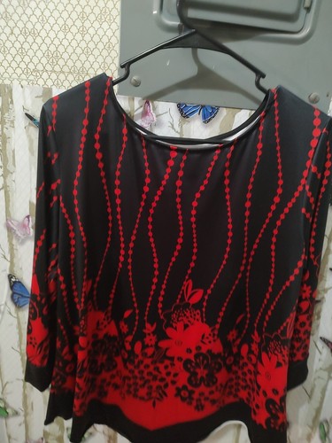 XL Top - Picture 2 of 2