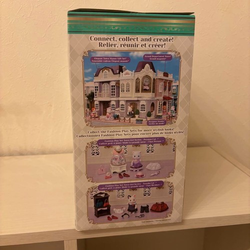Sylvanian Families Calico Critters Fashion Boutique Chocolate Rabbit Near Mint - Picture 2 of 12