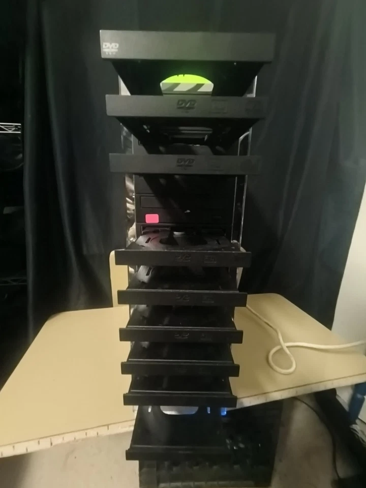 Wts Echo 10 Disk DVD/CD Duplicator  - Image 4 of 4