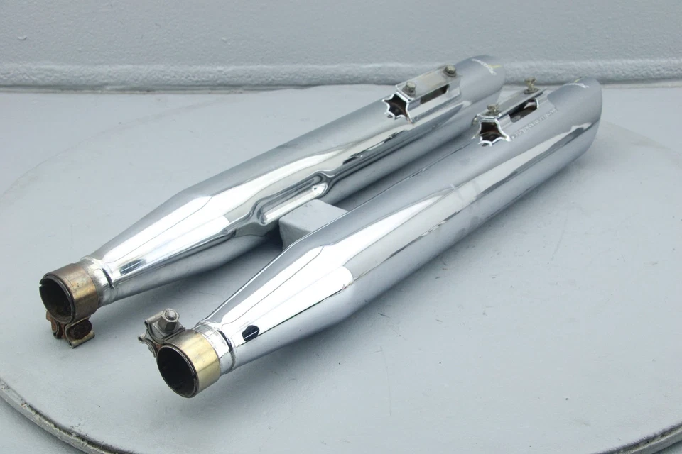 2006 Harley Street Glide PYTHON SLIP ON Exhaust Muffler Pipe Set CHROME #4060 - Image 2 of 4