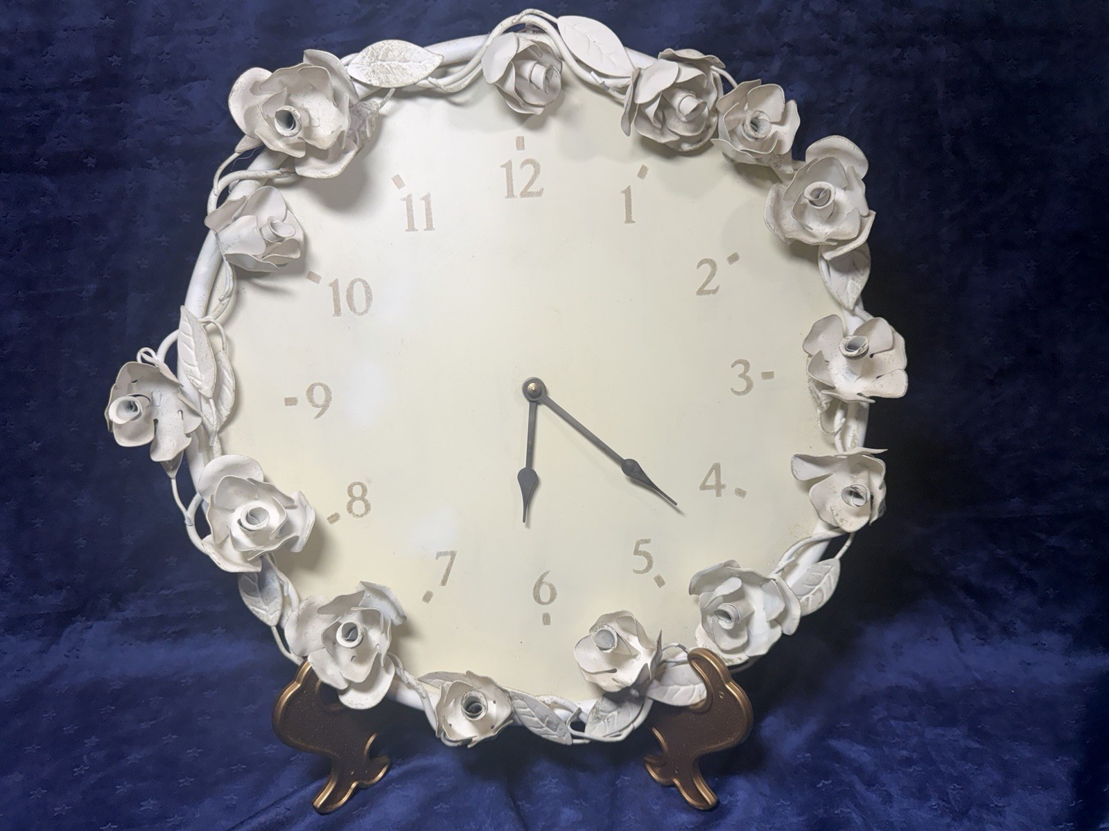 Rachel Ashwell Simply Shabby Chic 15.5” Wall Clock Distressed White Metal Roses