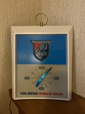 Vintage G. Heileman's Old Style Beer Lighted Clock