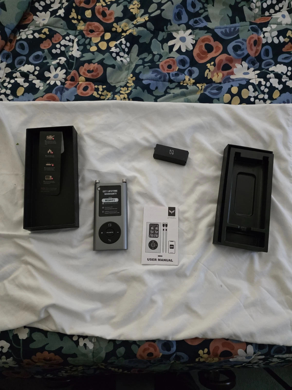This is a Paneceia Wireless Digital Meat Thermometer