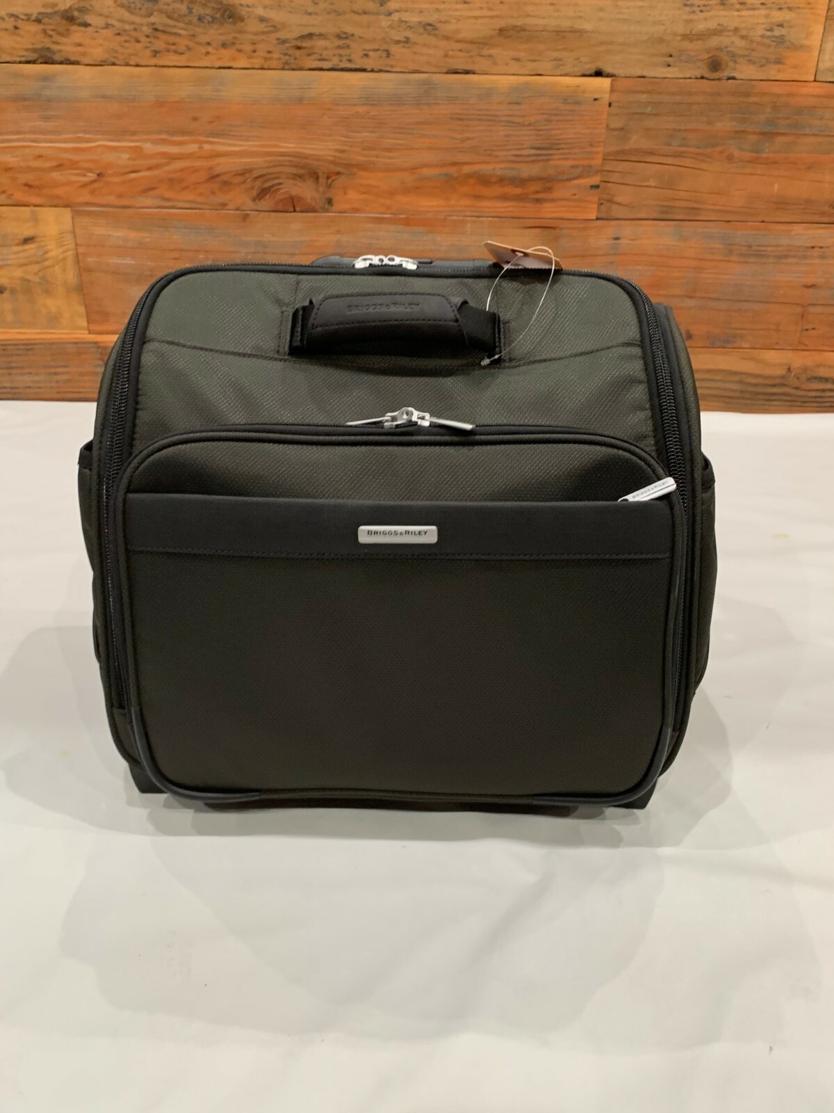 briggs and riley underseat