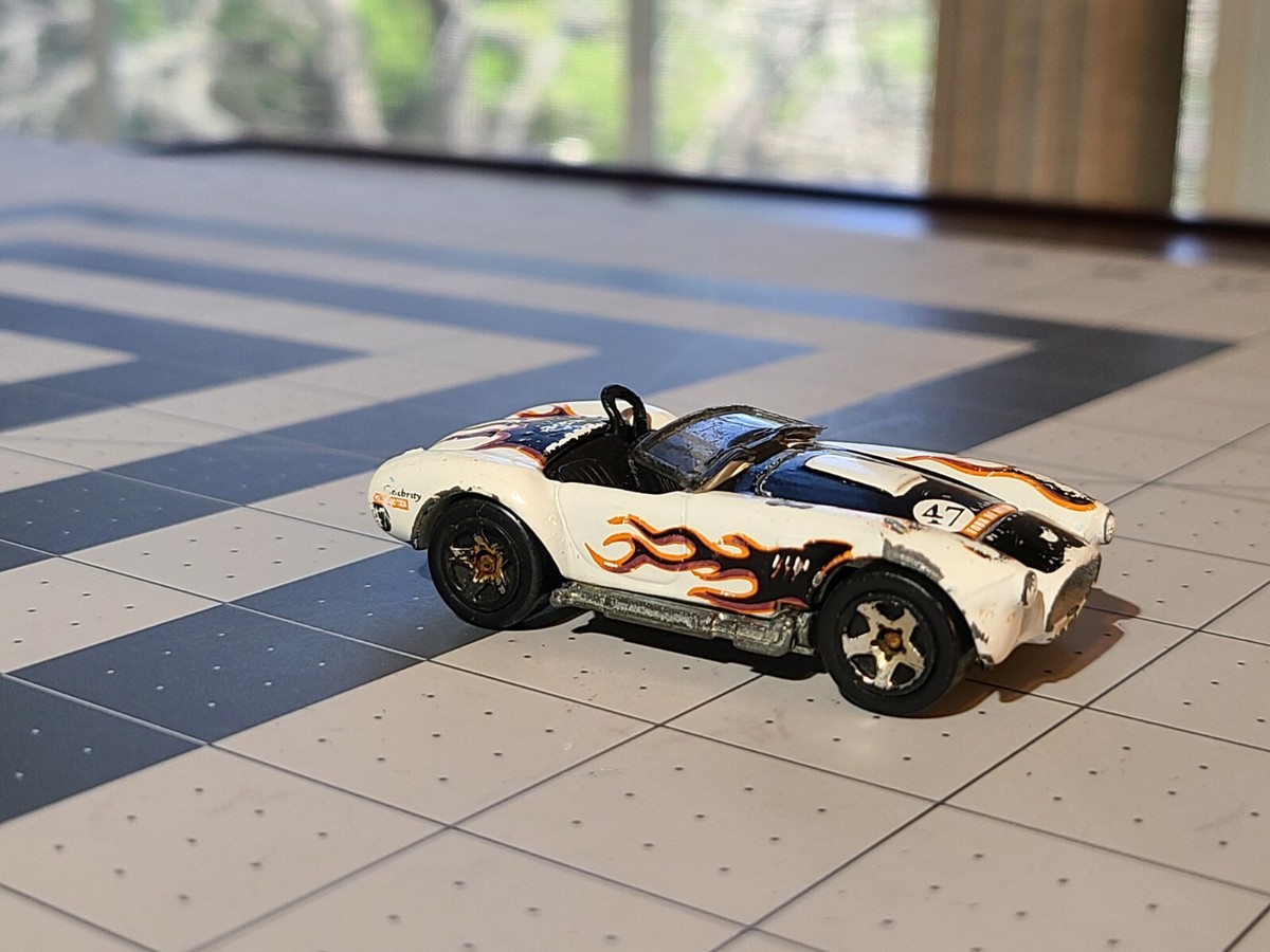 Hot Wheels Shelby Cobra Sports Car White Flames Diecast 1/64 Scale