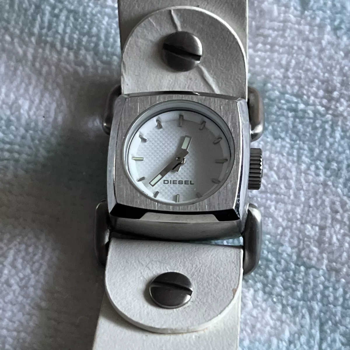 Diesel Quartz Ladies Watch DZ-5022 Water Resistant 10ATM retro style