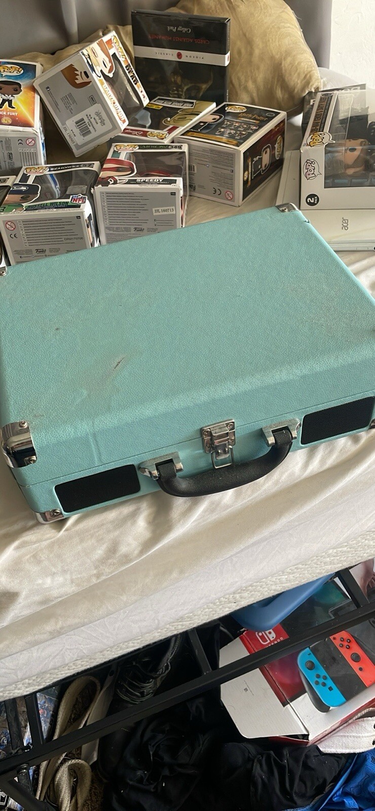 Vintage Turntable for Vinyl Records & Music Lovers