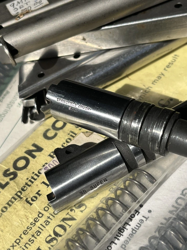 LOTE Colt 1911 COMPETITION 9MM 38SUPER Barriles Bujes Muelles Mags Pins + Foto 4 de 4