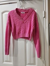 Pink Cable Knit Sweater Size Large. Stay Warm and Cozy In Style. Brand Madden NY