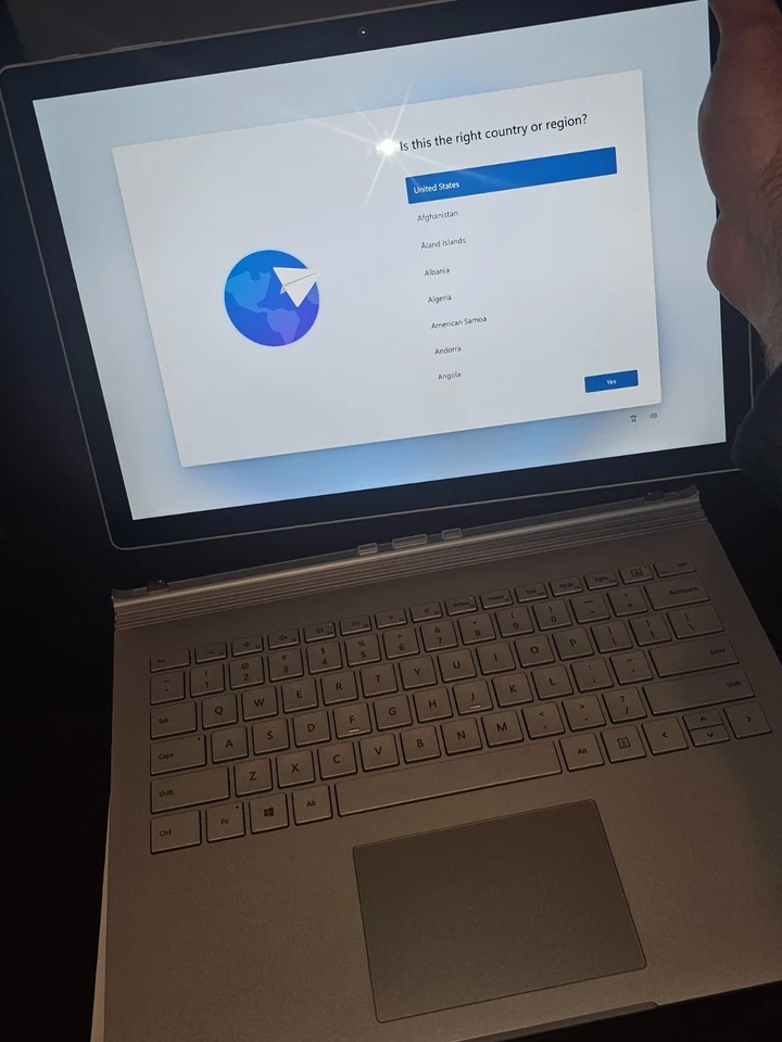 Microsoft Surface Book 3, 15 дюймов, i5, 8 Гб, 256 Гб — Windows 11 — почти как новый — без блока питания - Изображение 2 из 4