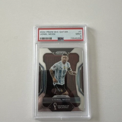 2022 Prizm World Cup Lionel Messi #7 Argentina PSA 9