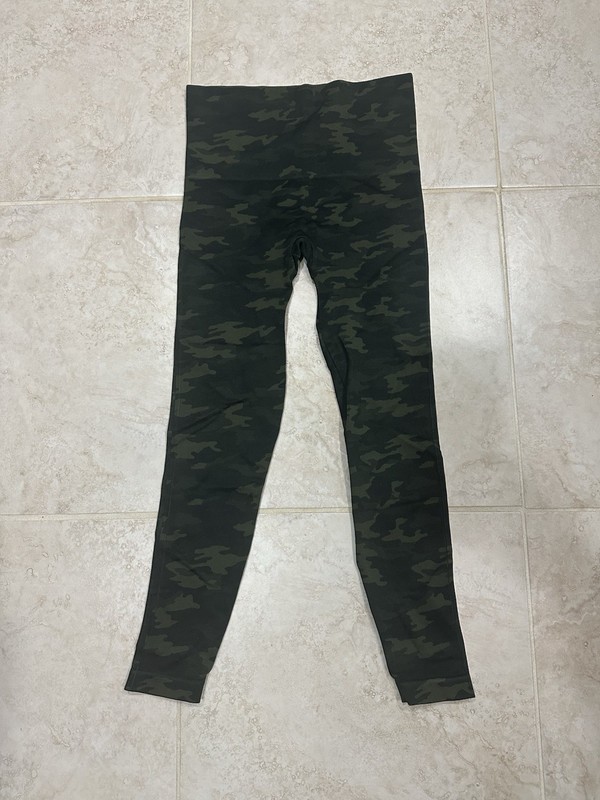 Spanx Army Leggings Size L Seamless Look At Me Now Camo Slimming Womens