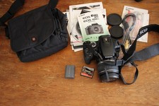 Canon EOS Rebel XTi DS126151 Digital Camera w/ CANON ZOOM LENS EF-S 18-55mm 