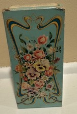 Vintage Avon Roses Roses Perfumed Talc 3.75 oz Anniversary Keepsake Tin w/ Box