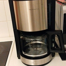Krups ProAroma Plus Filter-Kaffeemaschine Edelstahl schwarz/silber Glaskanne