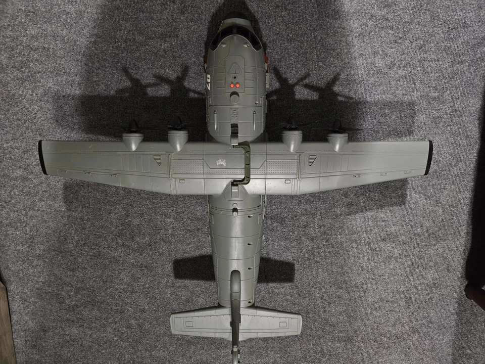 2011 Chap Mei AB-115 Cargo Shark Sentinel 1 Toy Airplane 32" x 34" wingspan - Image 2 of 4