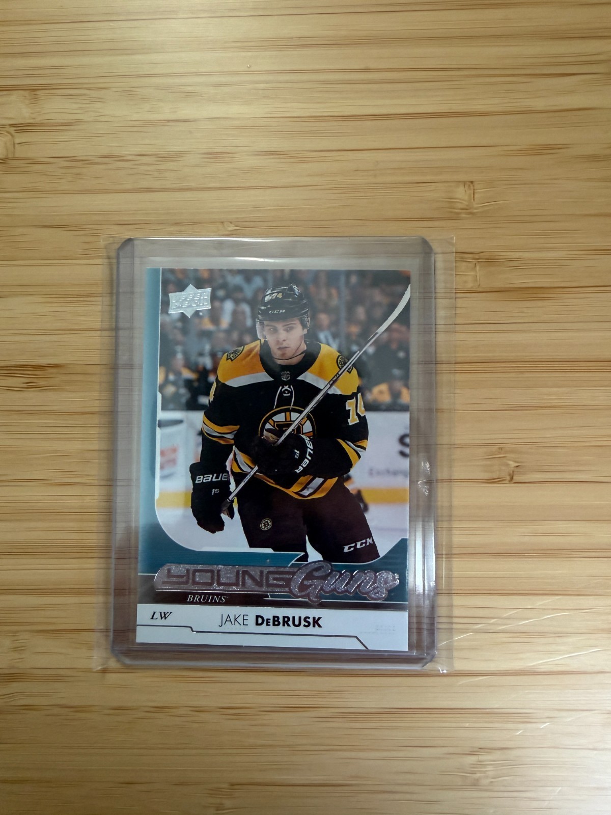 2017-18 Upper Deck - Young Guns Jake DeBrusk #212 (RC) Boston Bruins