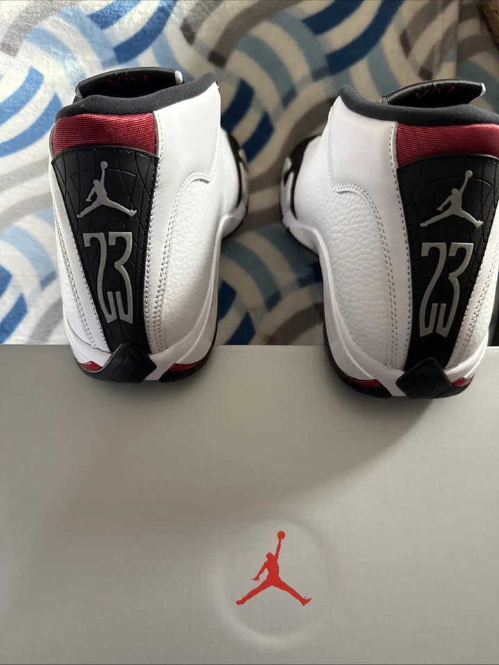 Air Jordan 14 Retro 2024 Puntera Negra Talla 11 Foto 4 de 4