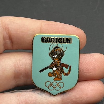 1988 Seoul Olympics Hodori Tiger Mascot Shooting Event Shotgun Lapel Pin