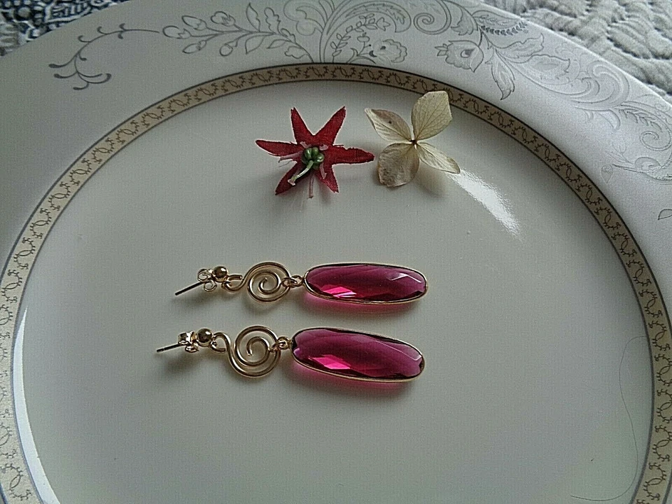 Gold Ohrringe 14K Gold Filled Amethyst oder Rubin - Bild 4 von 4