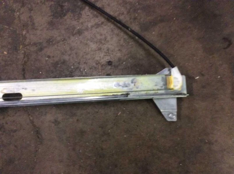 Regulador de ventana delantero derecho sin motor para Ford E250 E350 E450 1992-2007 Foto 3 de 4