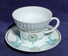 Schöne, dekorative Kaffeetasse  /  Porzellanmanufaktur Lomonosov St. Petersburg