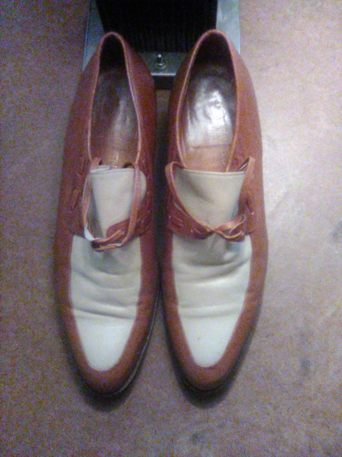 SAINT LAURENT (YSL) { YVES SAINT LAURENT }ARREDAMENTO UOMO PREGIATO FAMOSO A LIVELLO INTERNAZIONALE