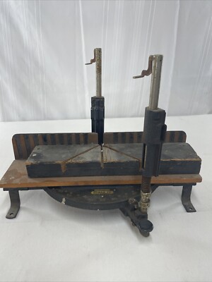 Vintage STANLEY No. 60 Miter Saw Box Superior Warranted Mitre