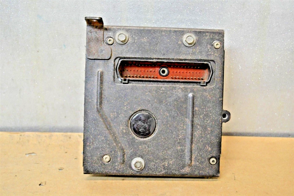 1998-1999 Mitsubishi Eclipse Transmission Comp TCU P05293008AG Module 04 10C2 Foto 3 de 4