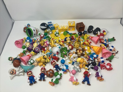 #ad Jakks Pacific World of Nintendo Super Mario Bros Mini Figures amp; Pieces Lot Of 95 $199.99