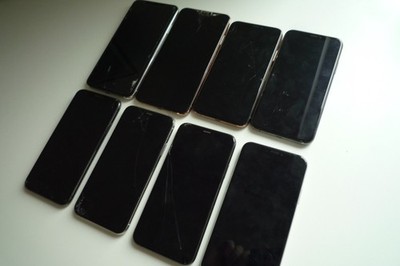 Restposten 8x Apple iPhone XS und XS MAX - 64GB - Space Grau, Silber A2097 (GSM)