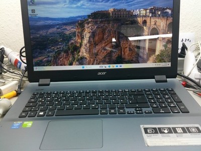 Acer Aspire E17 E5-771G-391L, I3, 500GB SSD, Win 11 Home