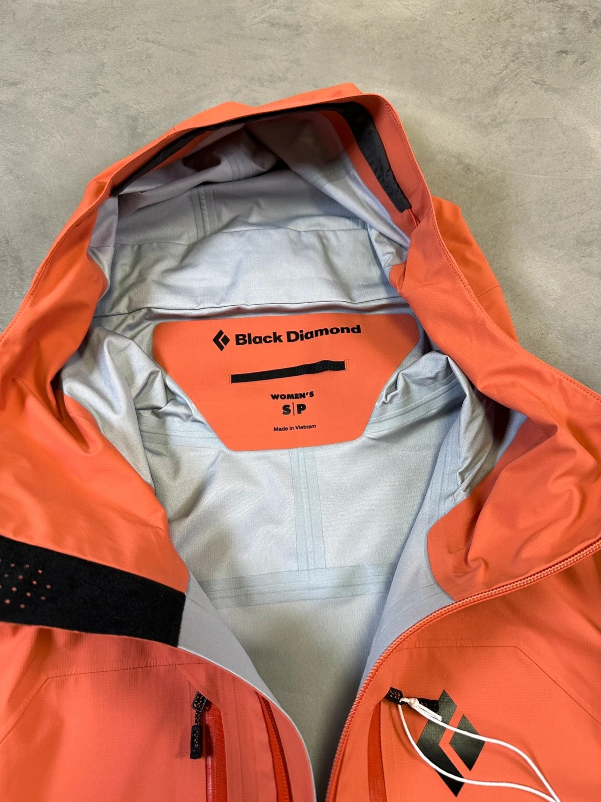 Black Diamond women’s Recon LT Stretch Shell -small Small RRP£360 image 6