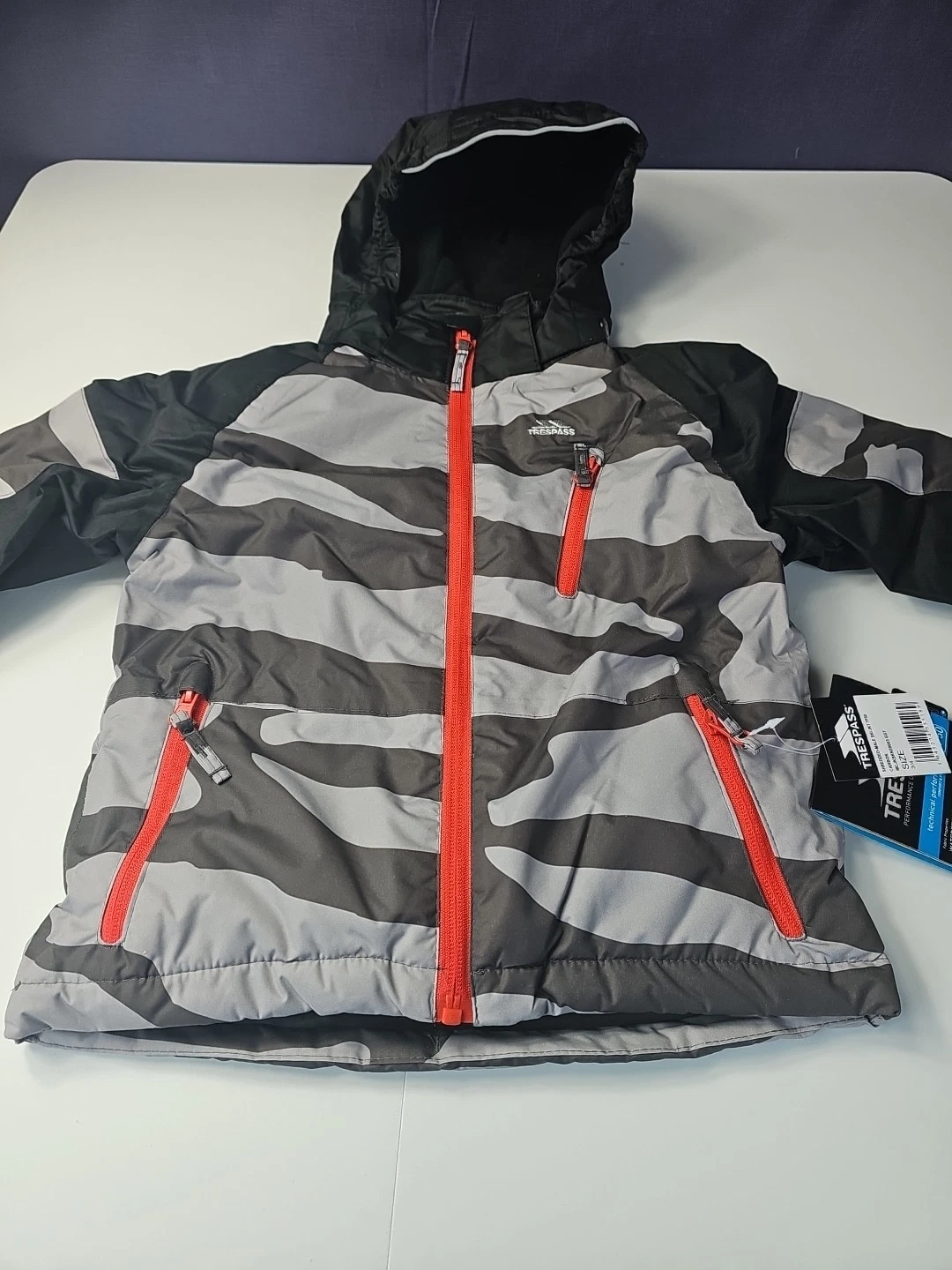 Age 3/4 Boys Kids Waterproof Ski Jacket Trespass Shredded Carbon RRP £80