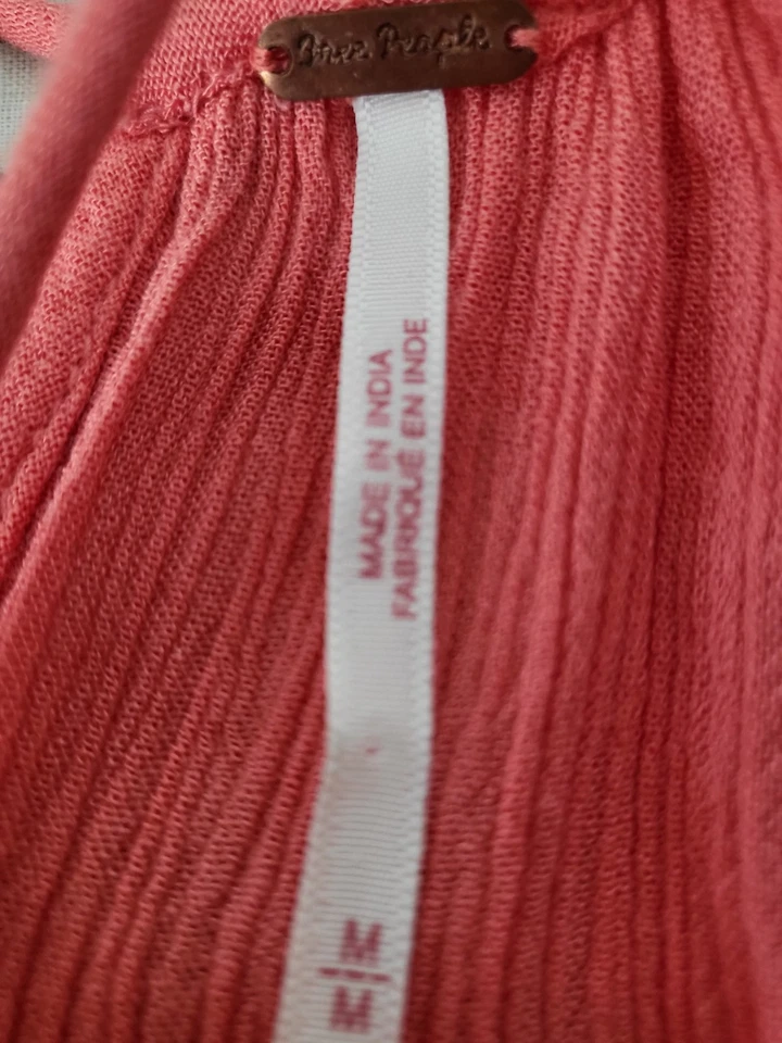 FREE PEOPLE SUMMER TOP - Image 4 of 4