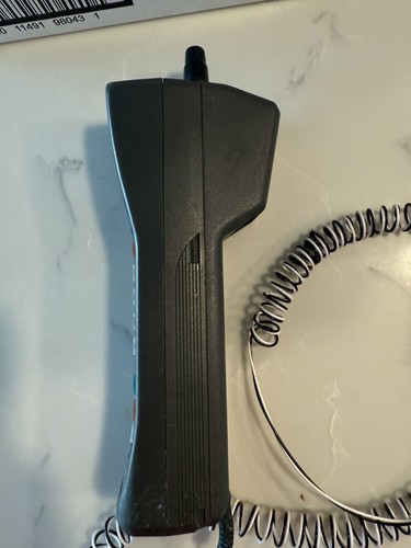Motorola Ultra Classic II Vintage Mobile Phone Brick Cell Retro Powers On - Photo 2 sur 10