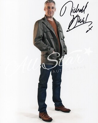 WIZARDS VS ALIENS - Michael Higgs signed Photograph 01 (MC)