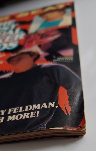 Revista Tiger Beat julio 1988 Johnny Depp Corey Feldman Haim Alyssa Milano Kirk - Imagen 6 de 24