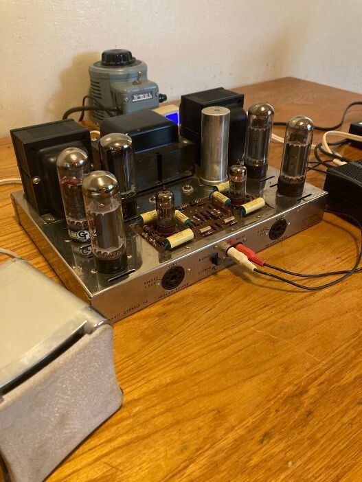 DYNACO STEREO 70 FACTORY WIRED EL34 TUBE AMPLIFIER, WORKING NICELY