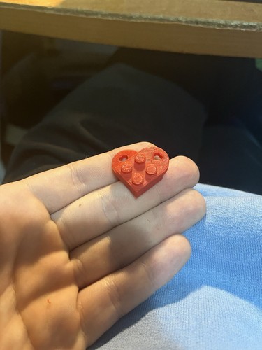 PORTACHIAVI CUORE LEGO PER COPPIE, LEGO HEART KEYCHAIN FOR COUPLE 3D PRINT DOM3D - Foto 2 di 7
