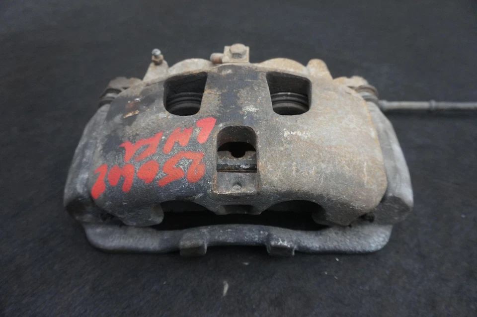 Juego 2 pinzas de freno delanteras OEM HC3Z2B121C Ford F350 Super Duty Lariat 2017-22 Foto 2 de 4