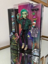 Monster High DEUCE GORGON Doll w/ Pet Perseus 2022 G3 NIB