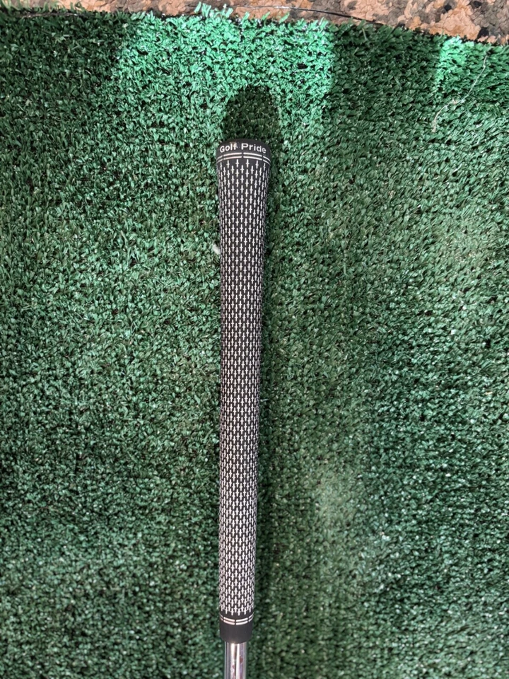 全新 Titleist 铁杆,5 件装,刀片式感觉和动力,带中型握把 — 第 4/4 张图片