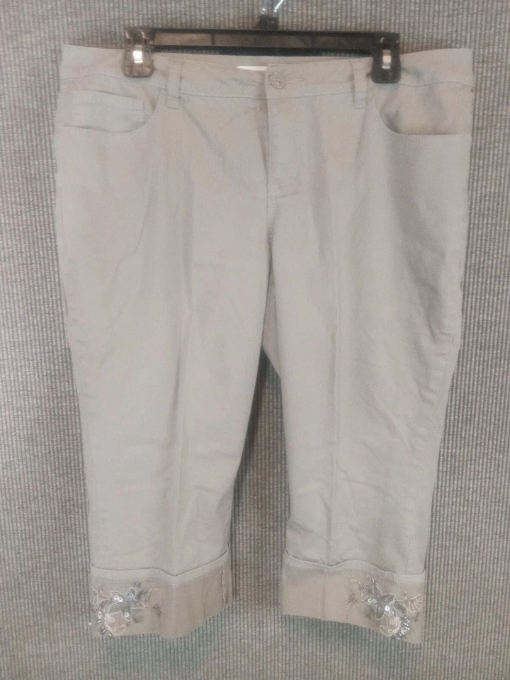 Pantalones cortos chinos para mujer Coldwater Creek talla 14 bordados hasta la rodilla. T28b Foto 3 de 4