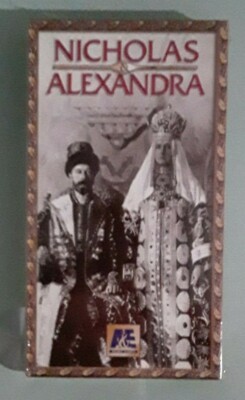 a&e  NICHOLAS & ALEXANDRA  documentary  VHS VIDEOTAPE NEW corner dings 