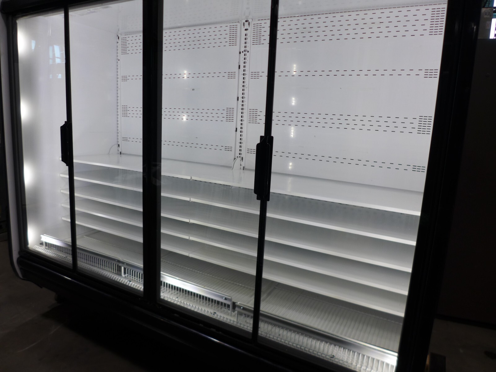 2020 Hussmann IDDF5SU Med Temp 8' Grocery Dairy Deli Cooler Merchandiser LED