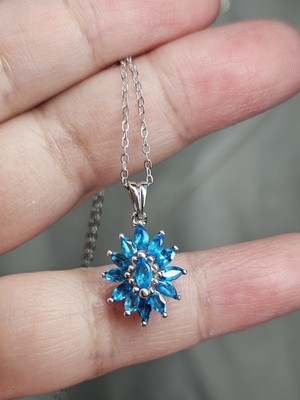 Neon Blue Apatite Floral Pendant Necklace Sterling Silver 925 19 Inches