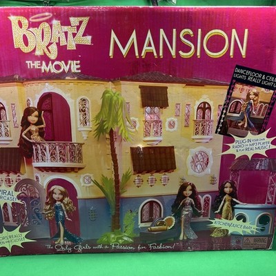 Bratz The Movie Mansion Passion 4 Fashion  Rare  2007