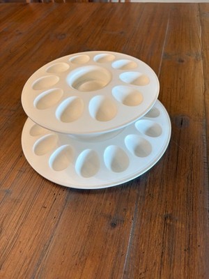 Tupperware Egg-Ceptional White 2 Tier 24 Deviled Egg Server 3984 & 3985 2 Pieces