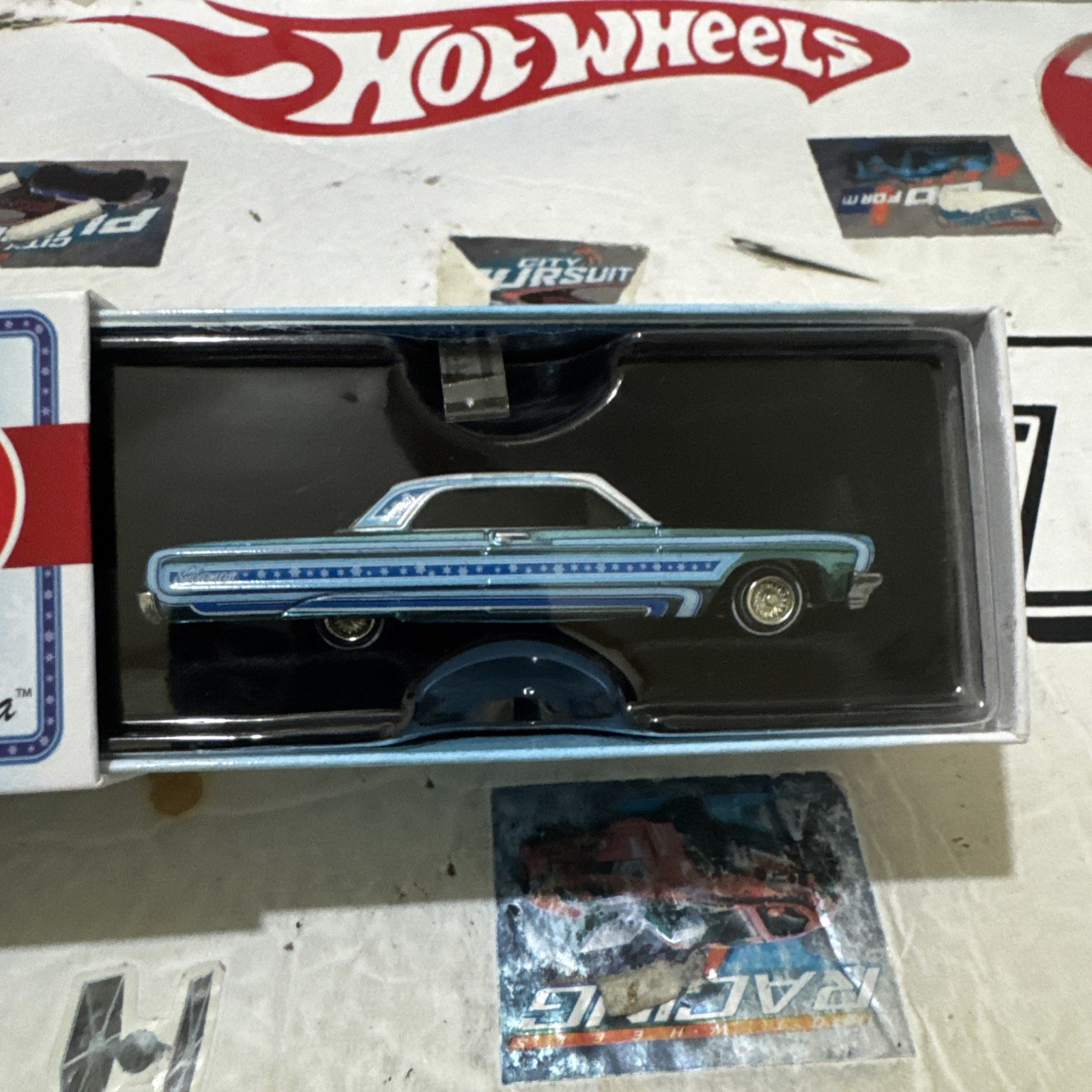 Hot Wheels 2021 RLC Holiday Snowman Chevy '64 Impala - Spectraflame Light Blue